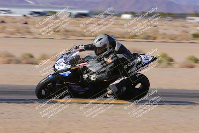 media/Dec-10-2023-SoCal Trackdays (Sun) [[0ce70f5433]]/Turn 9 Inside Set 2 (1115am)/